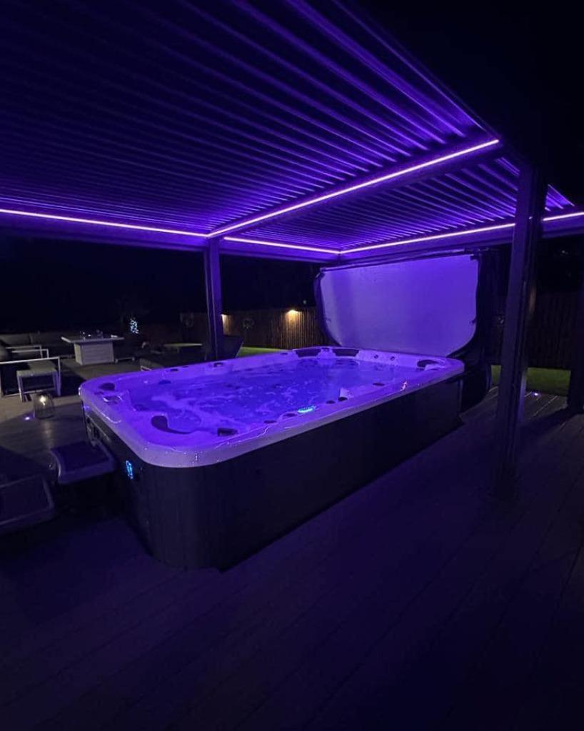 nouvelle collection de Modèles Jacuzzi 2025 au design chic,, Enlèvement ou Envoi, Neuf