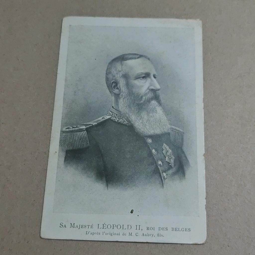 Carte postale du roi Léopold II de Belgique en uniforme, Enlèvement ou Envoi, Photo ou Poster