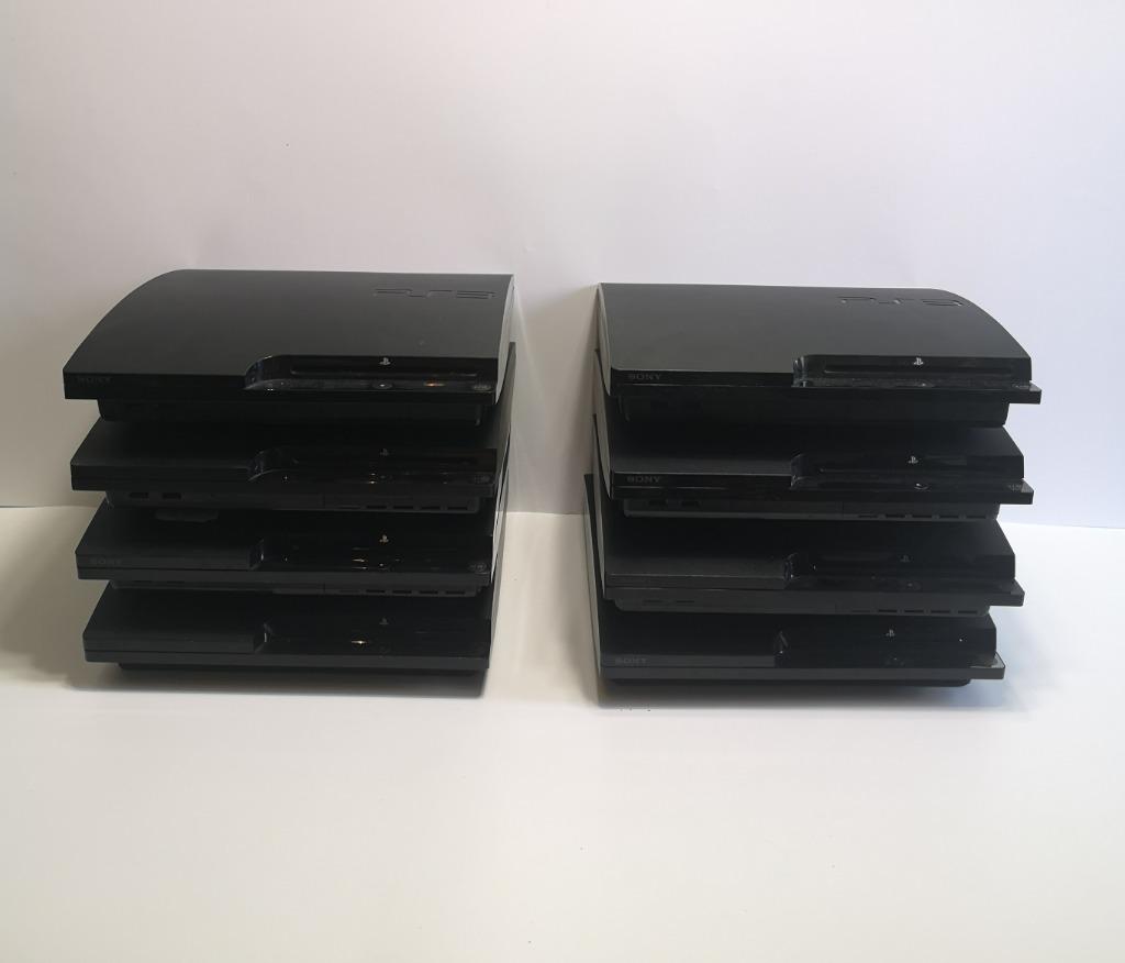PlayStation 3 consoles in verschillende modellen en kleuren., Ophalen of Verzenden, Zo goed als nieuw