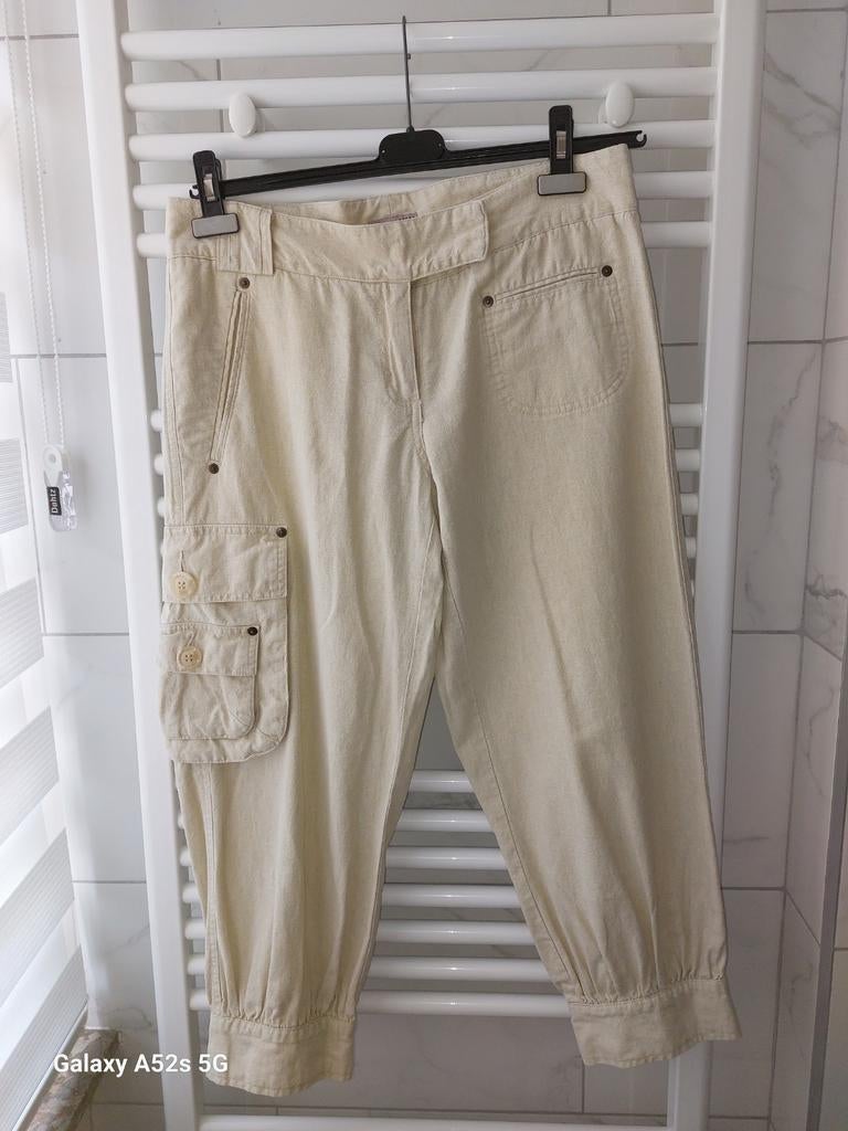 Pantalon + t-shirt  coton neuf taille 38  pour 15 €, Enlèvement, Comme neuf, Beige