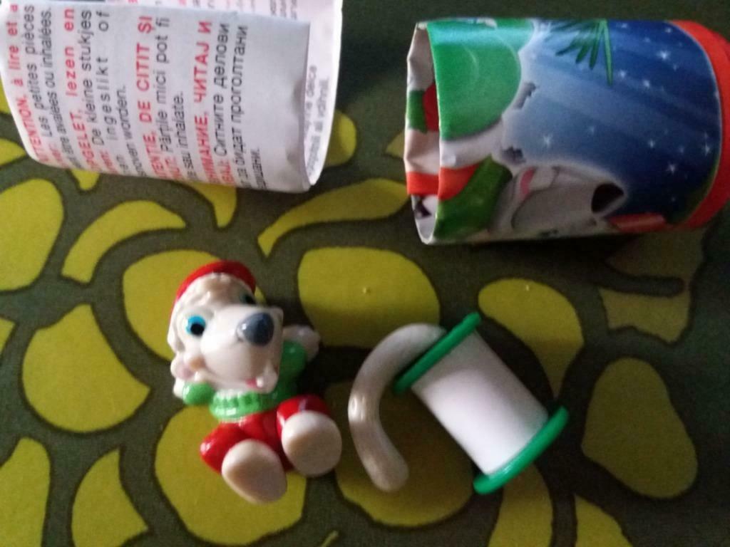 Kinder Surprise Noël TT102 neuf + bpz, Collections, Œufs à surprise, Neuf, Figurines en plastique dur, Enlèvement ou Envoi