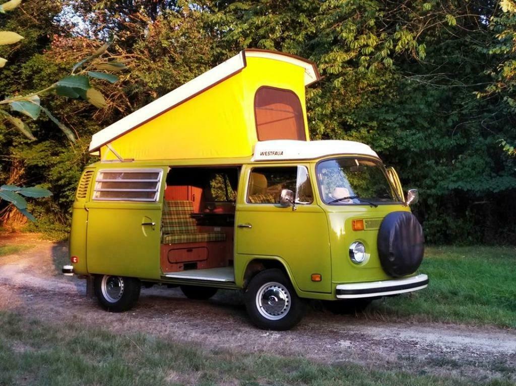 Location (louer) VW Van Combi Camper T2 Westfalia '77 4 pers, Bedrijf, Westfalia, 4 tot 5 meter, Benzine