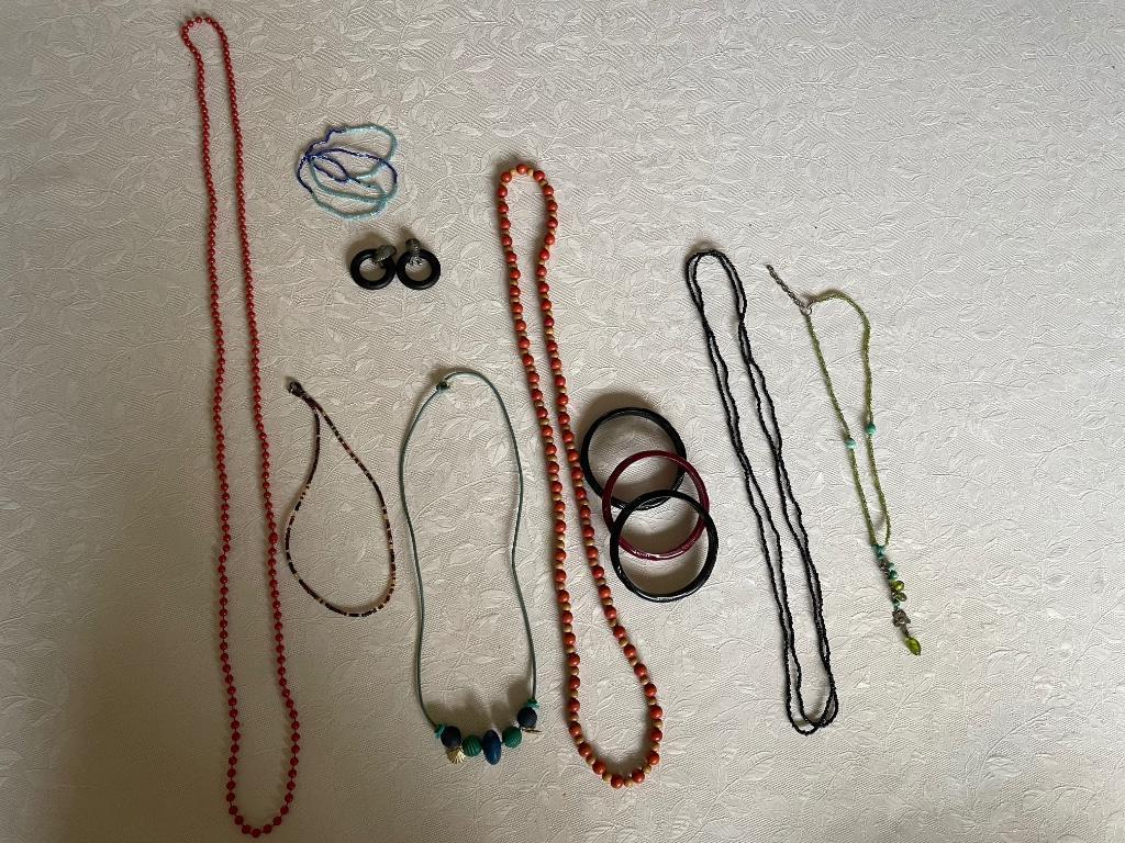 Halskettingen en armbandjes voor de jeugd, Enlèvement ou Envoi, Comme neuf