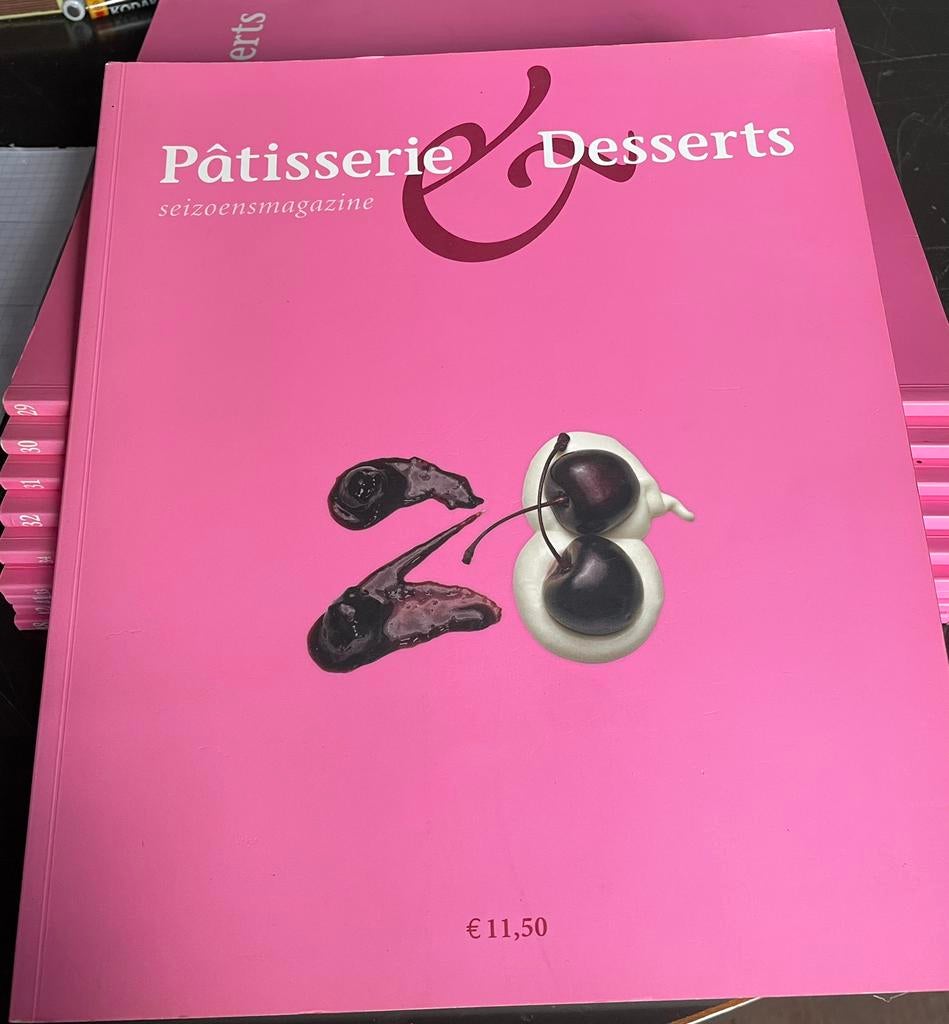 Pâtisserie & Desserts, magazine culinaire, Enlèvement, Comme neuf, Europe, Gâteau, Tarte, Pâtisserie et Desserts