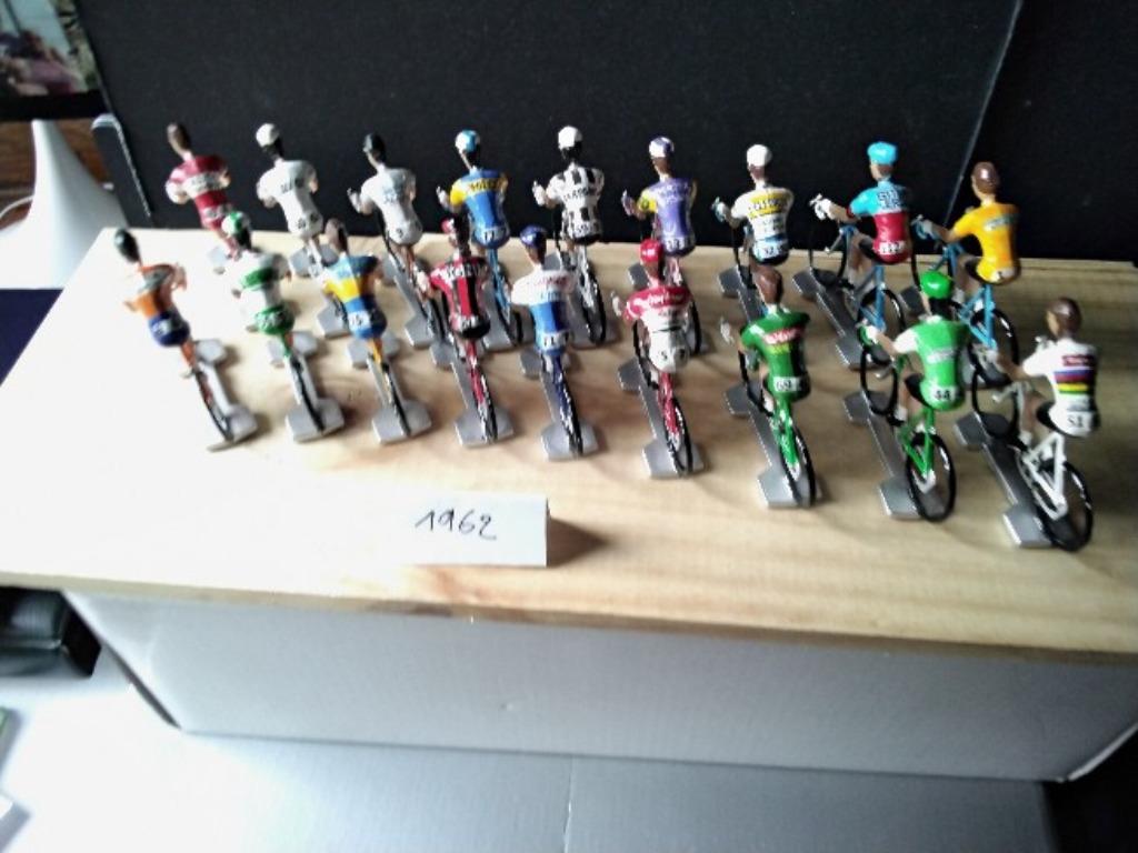 CYCLISTES TOUR DE FRANCE, Enlèvement ou Envoi