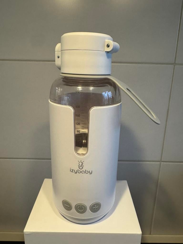 Chauffe-biberon nomade Izybaby, Enlèvement ou Envoi, Comme neuf, Chauffe-biberons et petits pots
