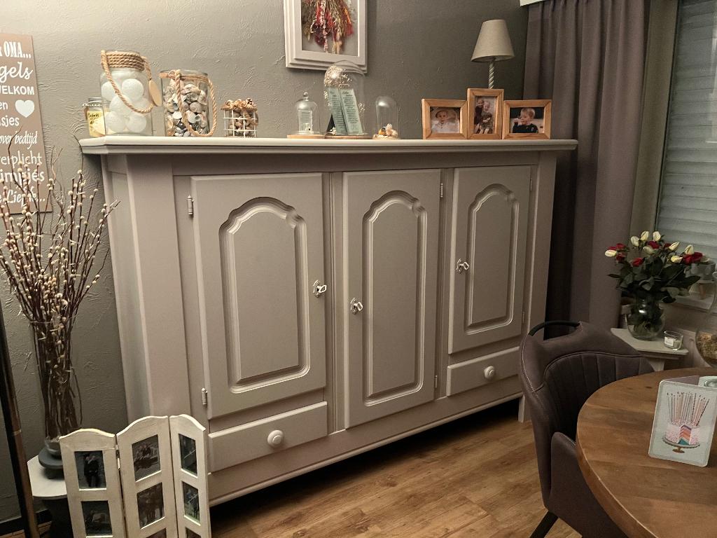 Eike kast geschilderd, Ophalen, Gebruikt, 100 tot 150 cm, Eikenhout