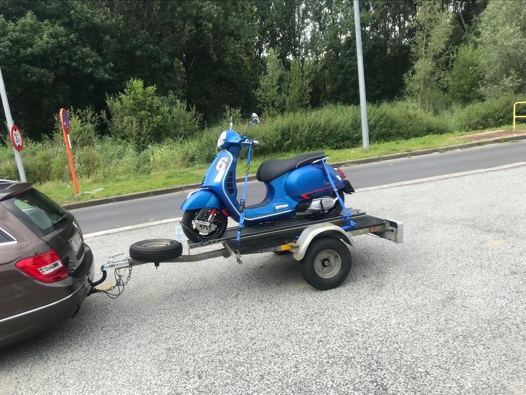 Vespa vervoer transport depannage, Ophalen, Zo goed als nieuw