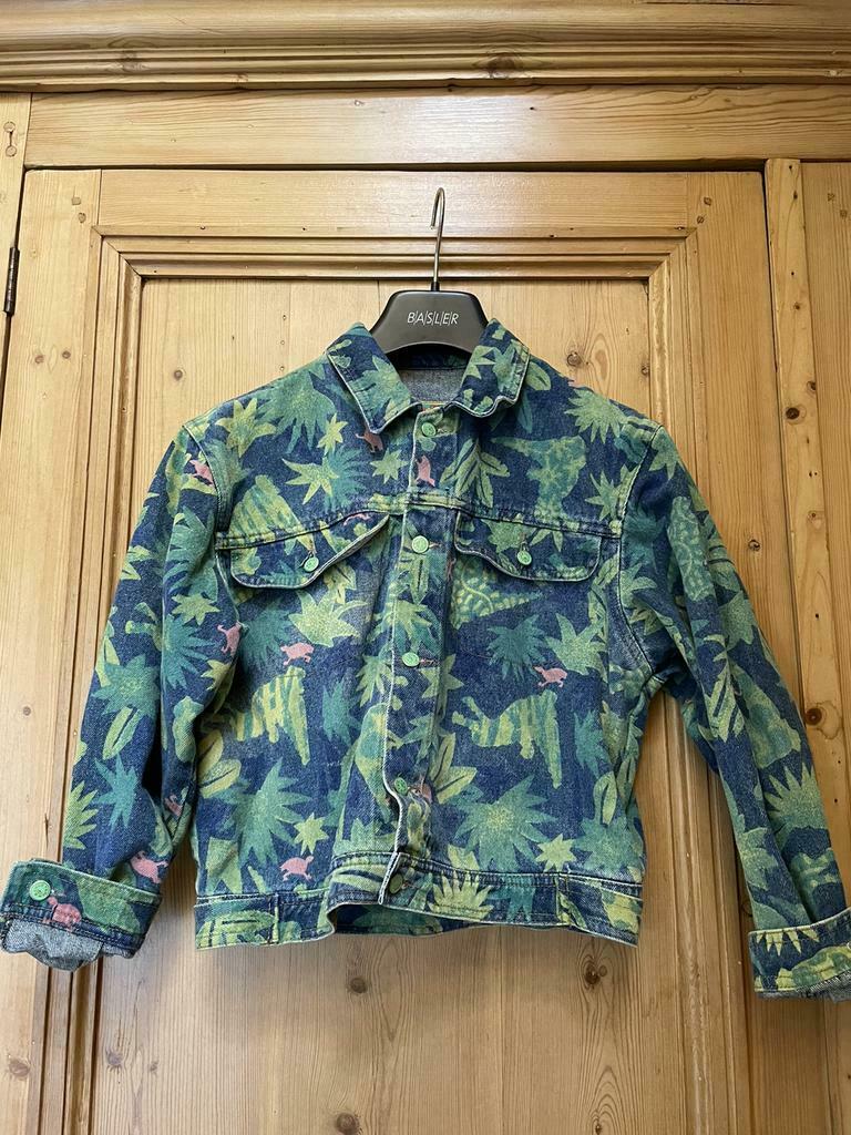 Magnifique gilet jeans 10 ans 138, Enfants & Bébés, Garçon ou Fille, Patcha GoGo, Enlèvement ou Envoi, Comme neuf