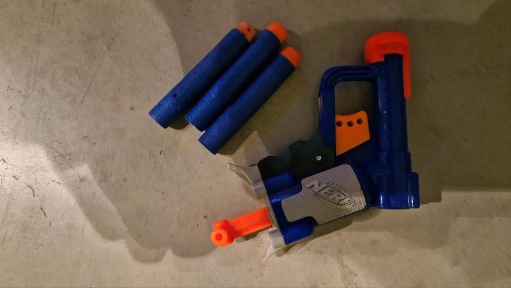 Pistolet Nerf, Enlèvement ou Envoi, Utilisé