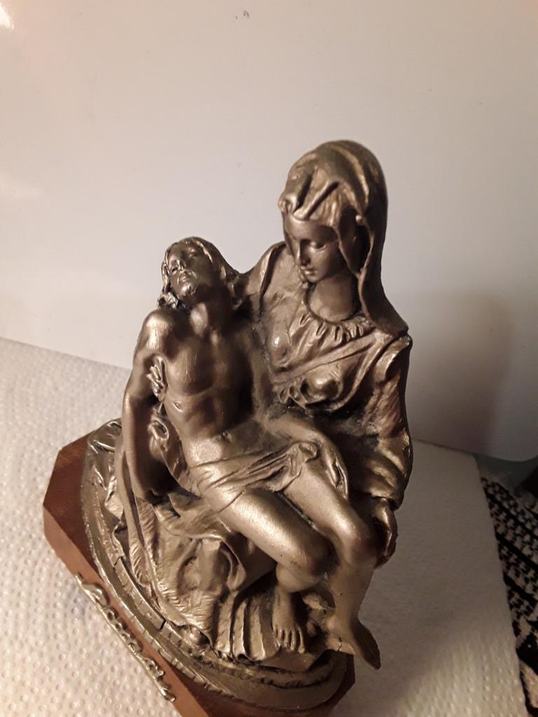 PIETA Maria / Jusus Sculpture, Antiquités & Art, Enlèvement
