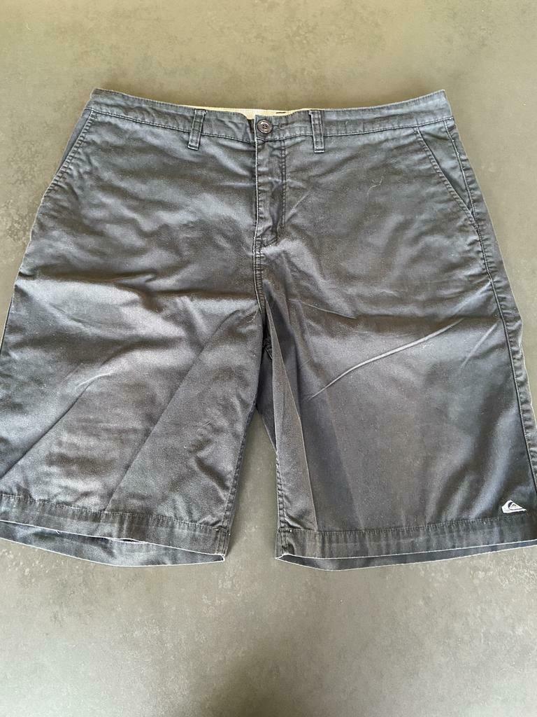 Quicksilver zwarte short maat 38. Zeer goede staat., Zwart, Overige maten, Ophalen of Verzenden, Quicksilver