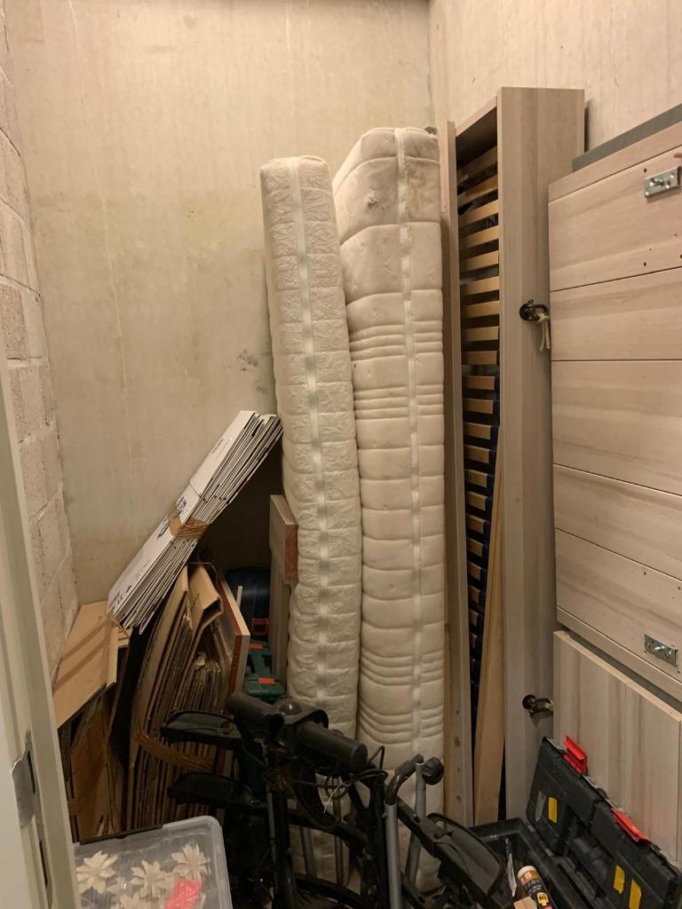 Bed, Beige, Enlèvement, Houtkleur- eigentijds, Une personne