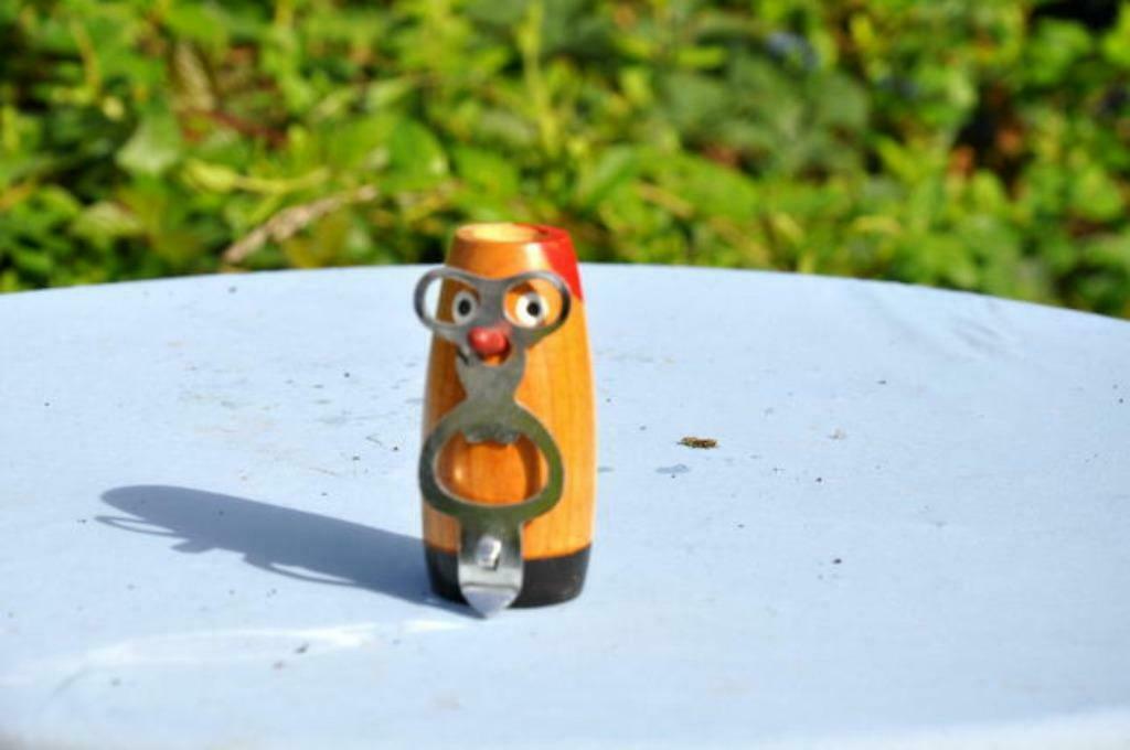 § support cure dent avec décapsuleur bonhomme, Collections, Enlèvement ou Envoi, Utilisé