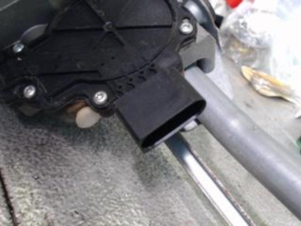 Moteur essuie glace avant Skoda Fabia II 2010-2014 LP/14357, Enlèvement, Utilisé, Skoda