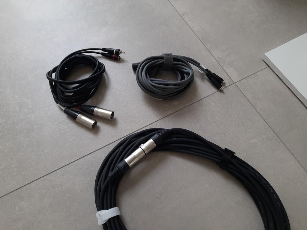 XLR&RCA audio kabels, Ophalen of Verzenden, Zo goed als nieuw