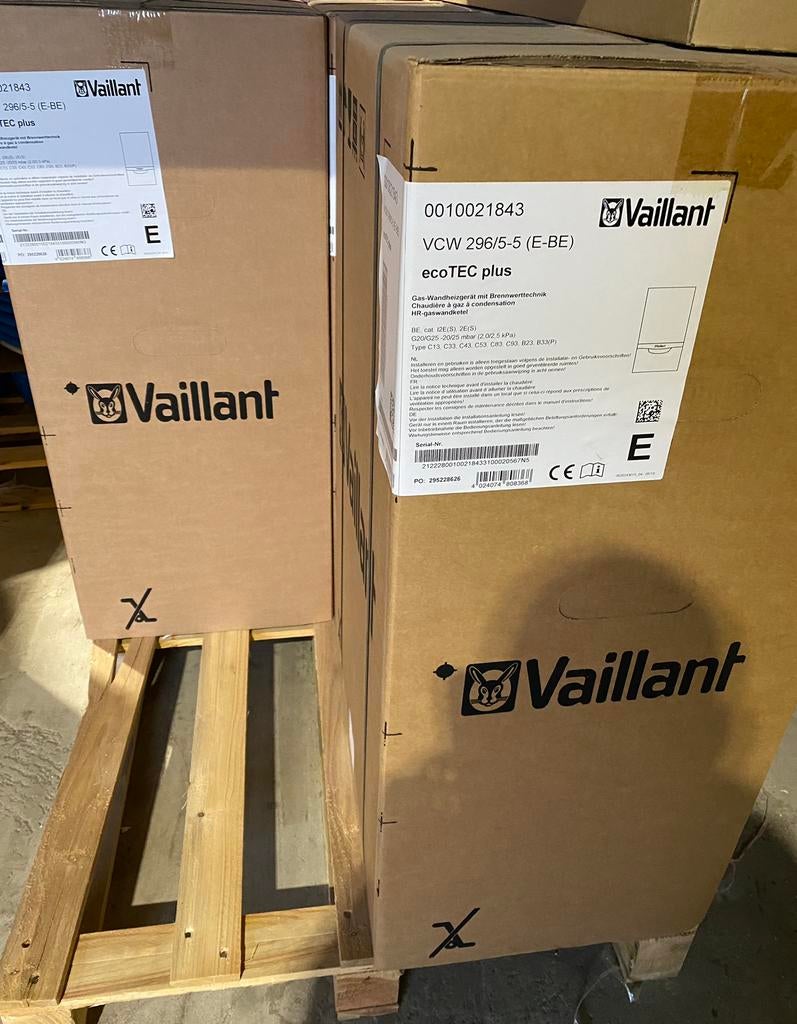 VAILLANT ECOTEC PLUS VCW 296 25KW pour 150M2, Neuf