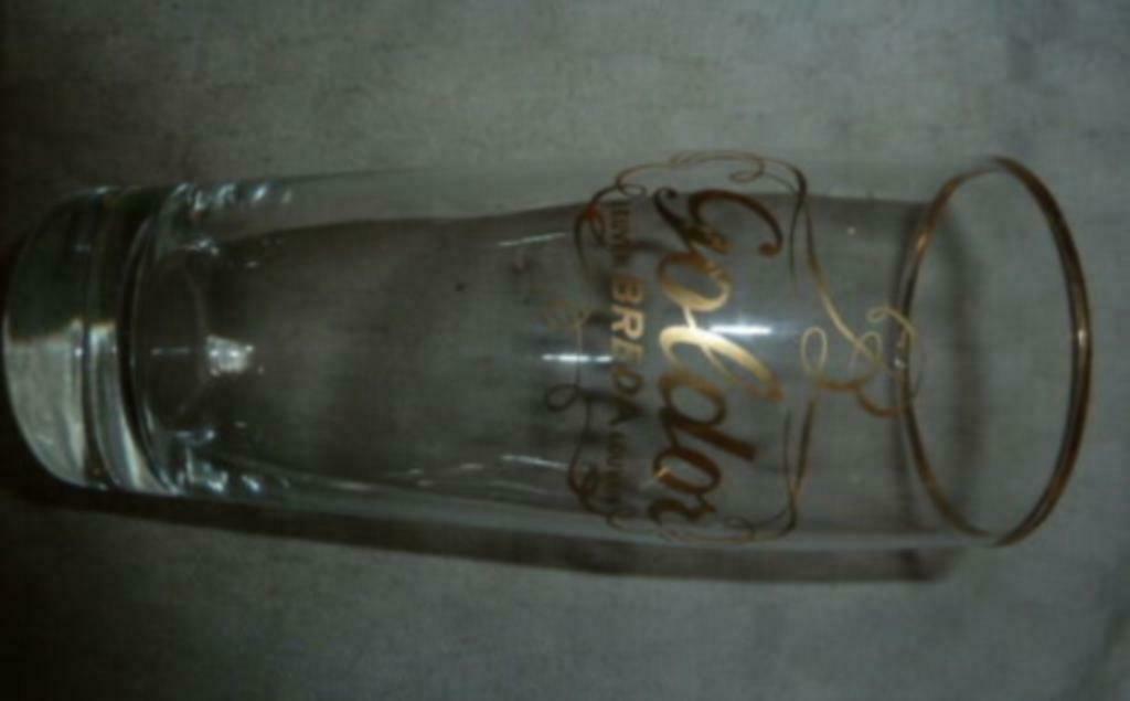 #J bier glas GOLDOR Brij Breda - Leuven Louvain " glad glas, Verzamelen, Ophalen of Verzenden, Gebruikt, Bierglas