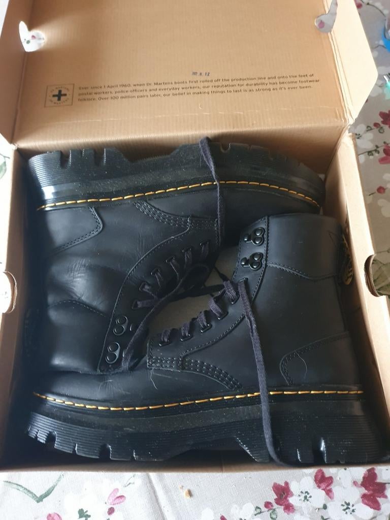Dr martens, Ophalen of Verzenden, Zo goed als nieuw