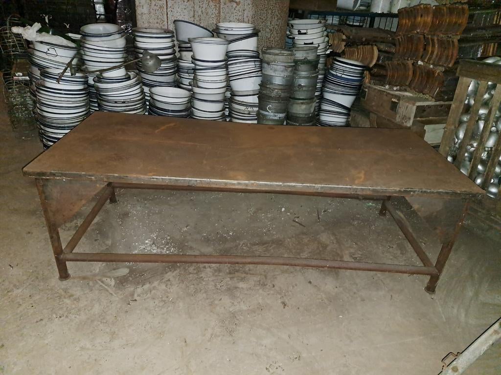 Tafel tafels zware metalen werktafel, Ophalen of Verzenden