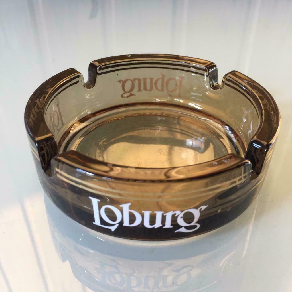 s/2 asbak Tuborg, Loburg, Ophalen of Verzenden, Gebruikt, Asbak