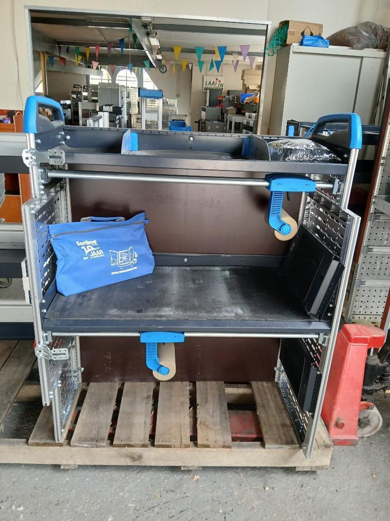 SORTIMO ZGAN KAST(2430) L99 B 48 H 119 PRIJS € 299, Ophalen, Zo goed als nieuw