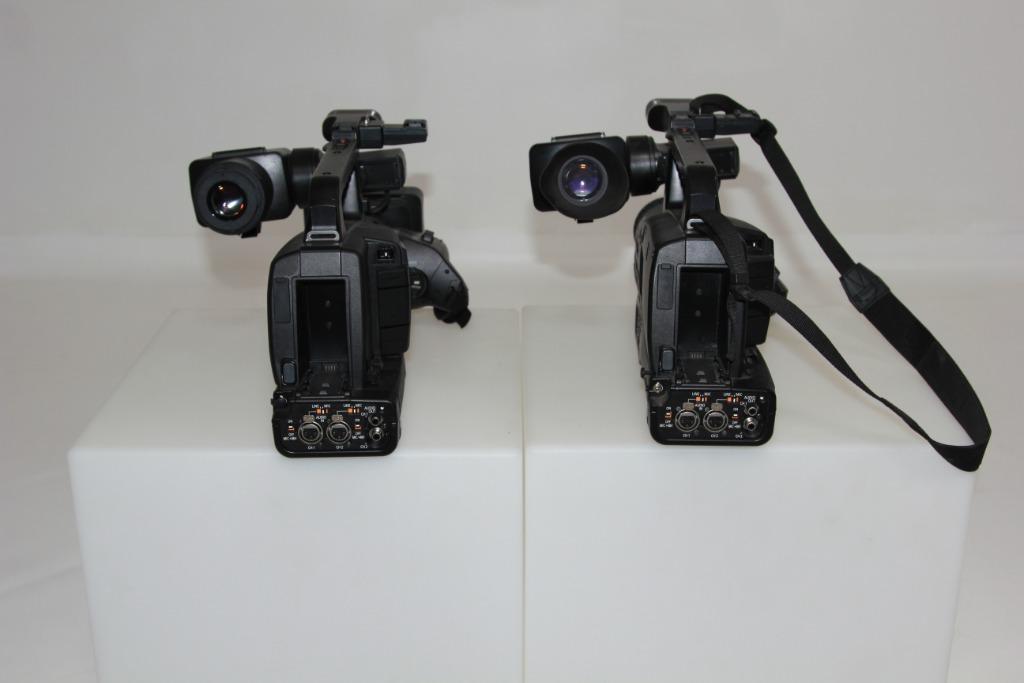 Lot 2x Panasonic HMC80, Carte mémoire, Panasonic, Enlèvement ou Envoi, Caméra