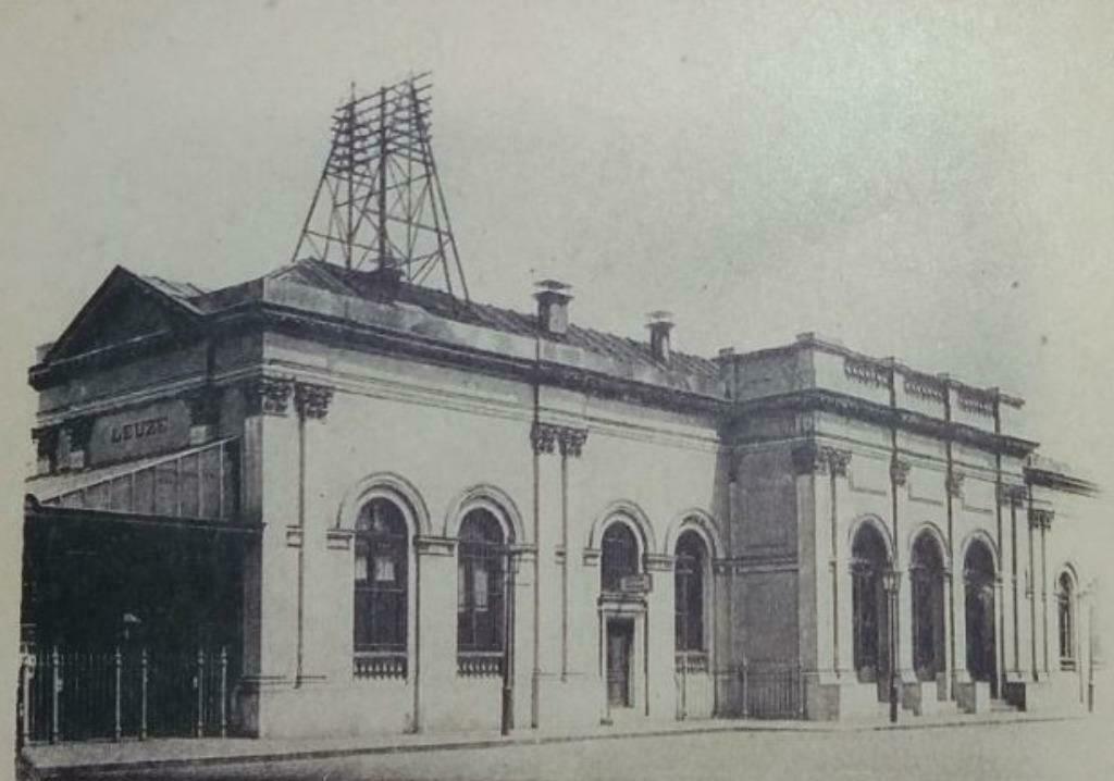 Carte Postale Leuze - La Gare / Het station, Ophalen of Verzenden, Ongelopen, Henegouwen