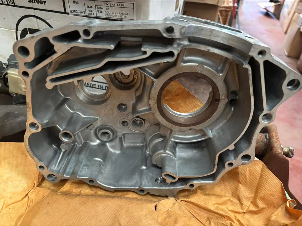 Half middencarter Honda CB100/SL100, links, Motos, Enlèvement ou Envoi, Neuf