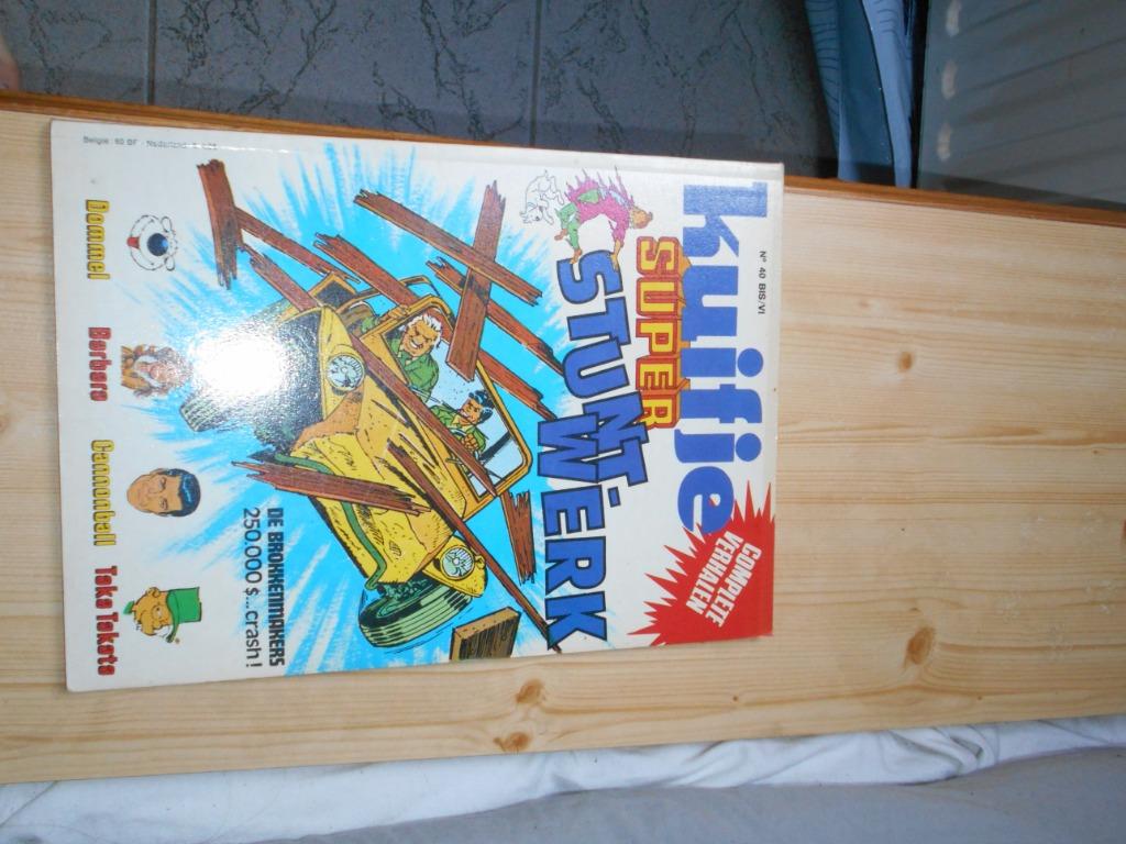 Kuifje super stuntwerk, Eén stripboek, Ophalen of Verzenden, Gelezen