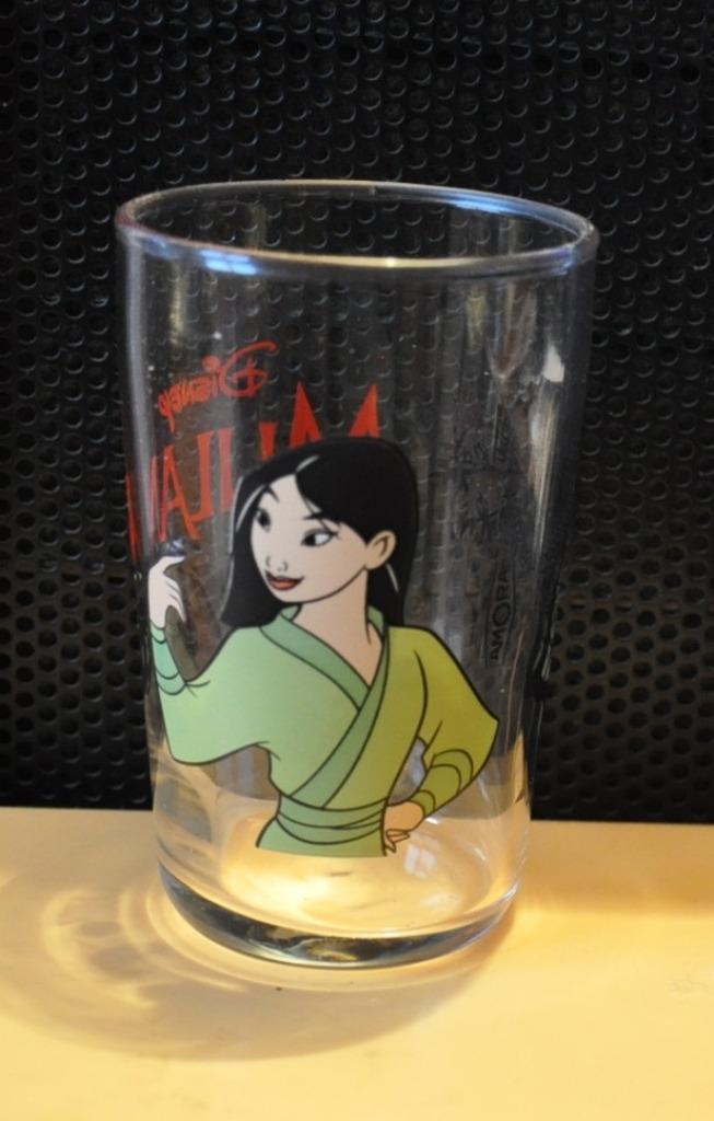verre de collection disney mulan, Enlèvement ou Envoi, Comme neuf, Verre à eau