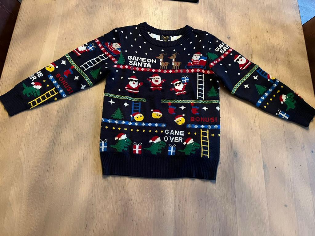 Kersttrui maat 128, Enlèvement ou Envoi, Comme neuf