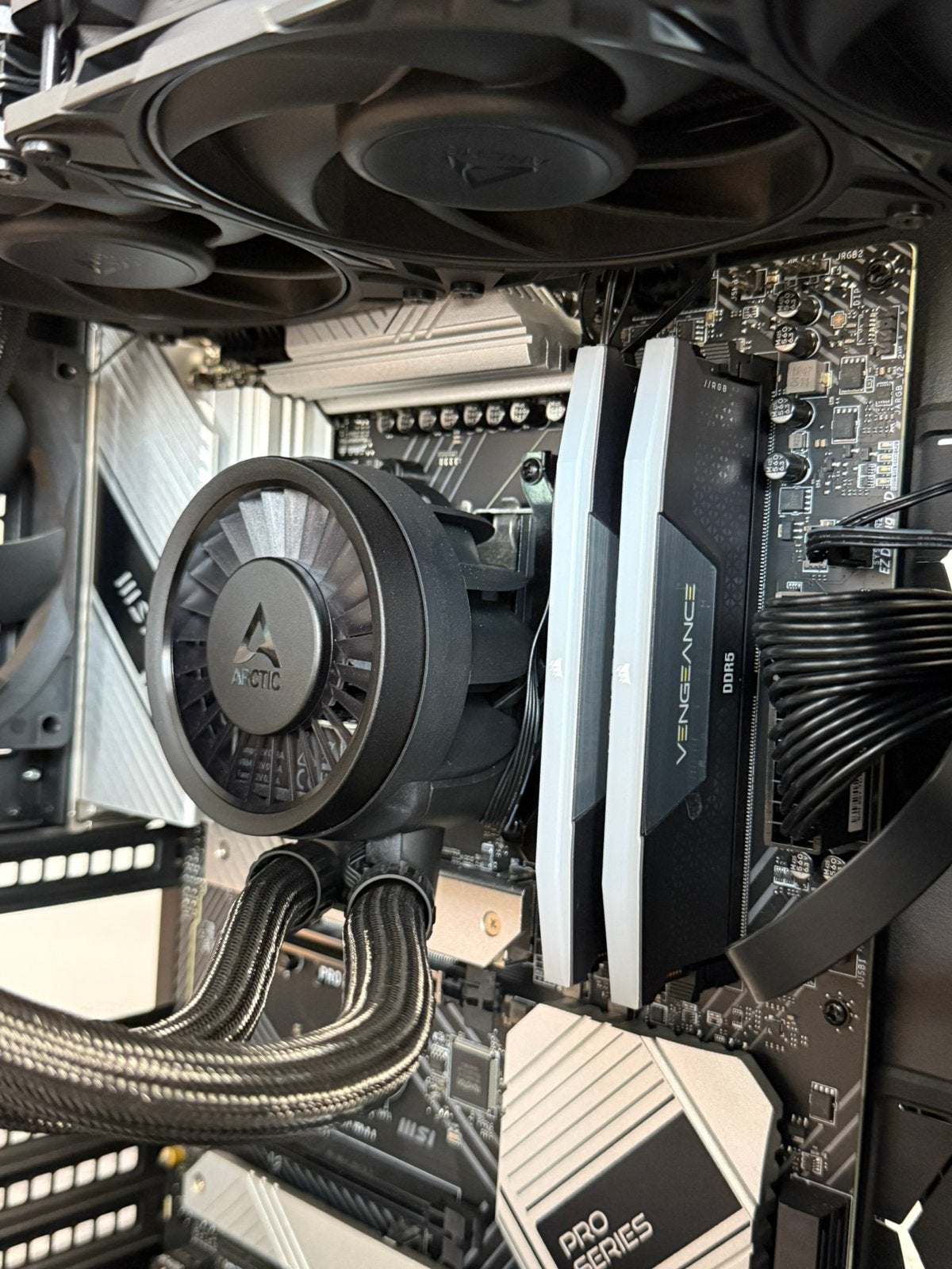 Top PC GAMING — RTX 4080 + 7800X3D 32gb Ddr5, Neuf, 32 GB, 4 Ghz ou plus, Enlèvement