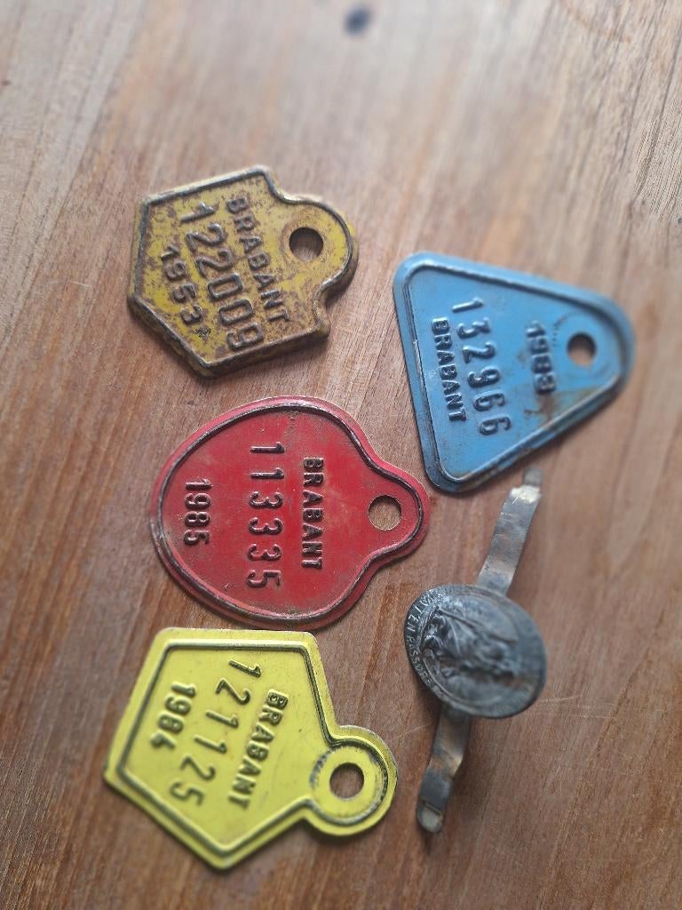 4 plaques de vélos et une plaque de Saint, Ophalen, Gebruikt