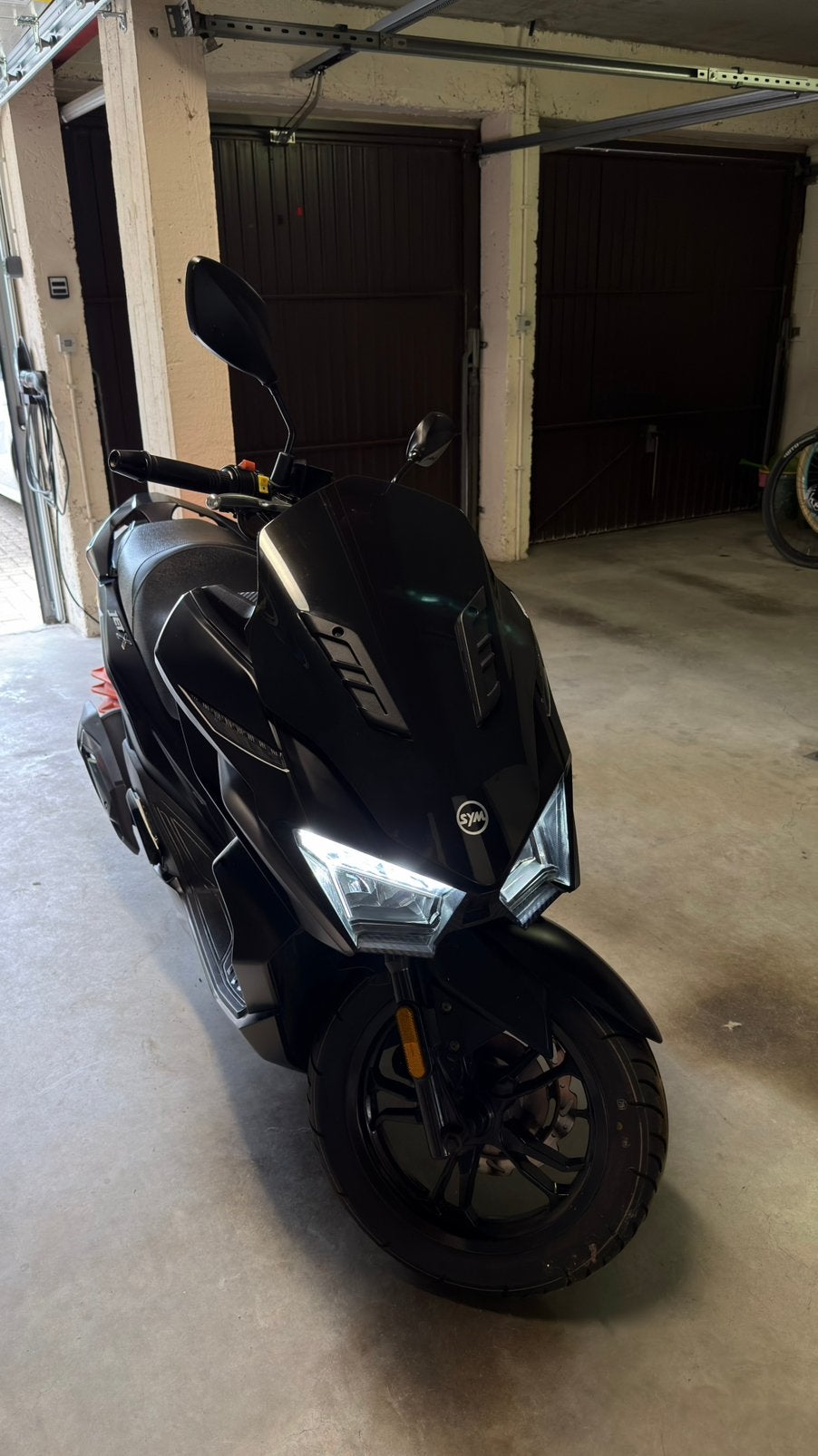 Sym Jet X 125 black, Vélos & Vélomoteurs, Scooters | SYM, Comme neuf, Enlèvement
