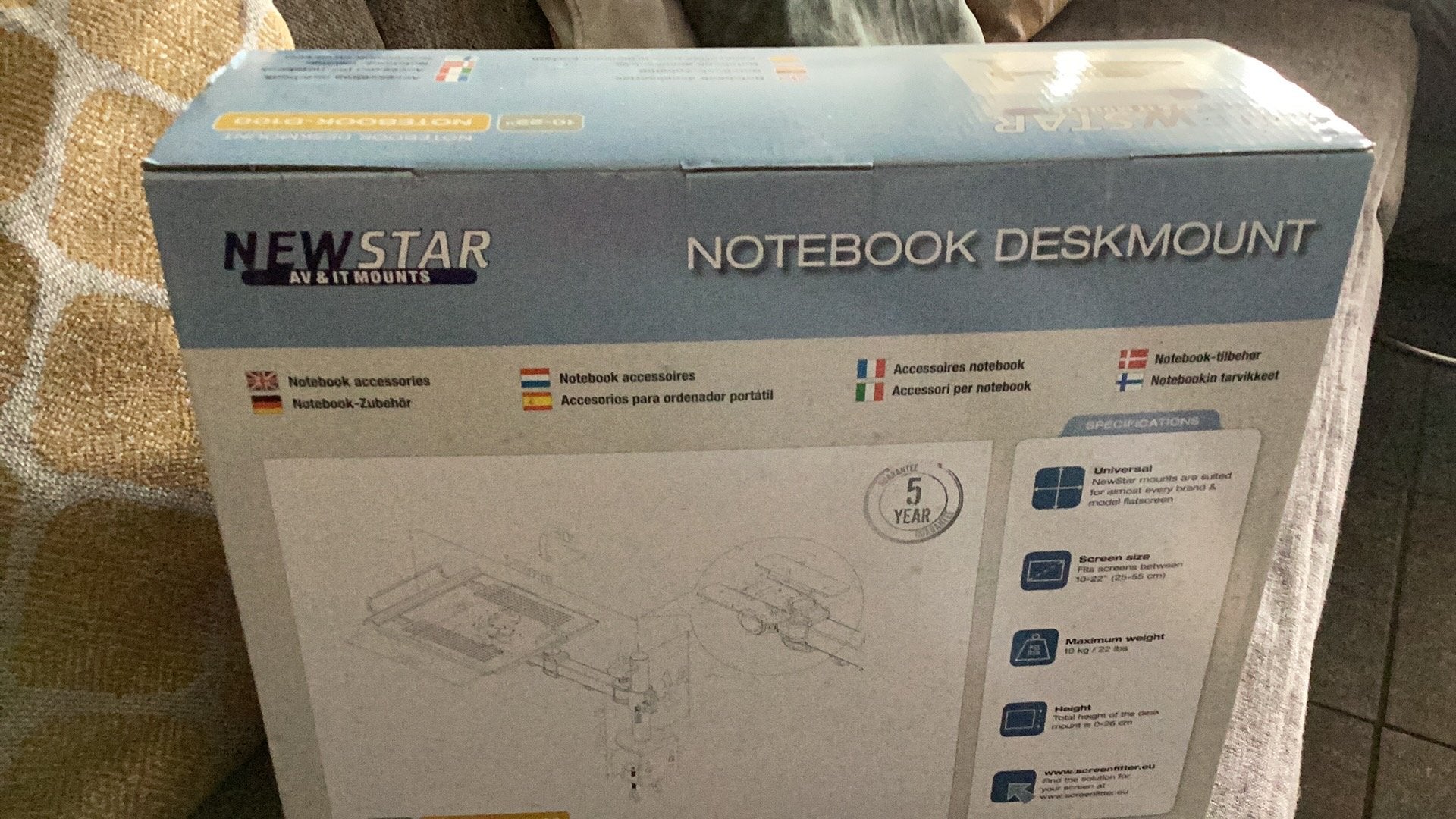 Newstar notebook deskmount nieuw in de doos, TV, Hi-fi & Vidéo, Enlèvement, Neuf