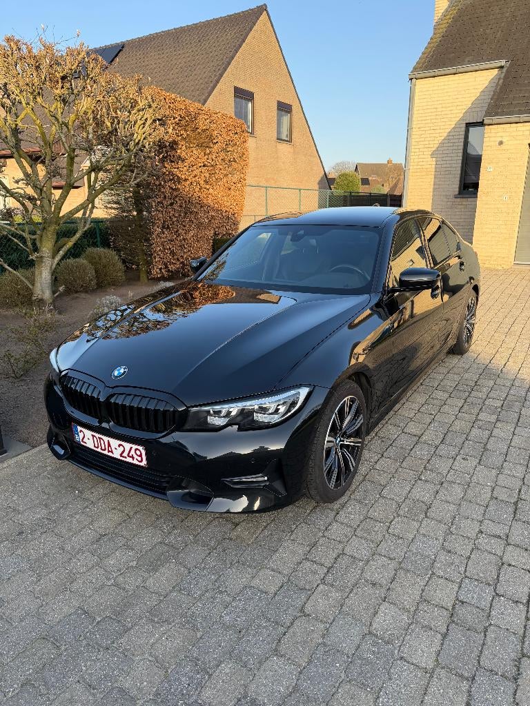 BMW 320i Berline, Autos, BMW, Particulier, Série 3, ABS, Caméra de recul, Airbags, Air conditionné, Android Auto, Apple Carplay