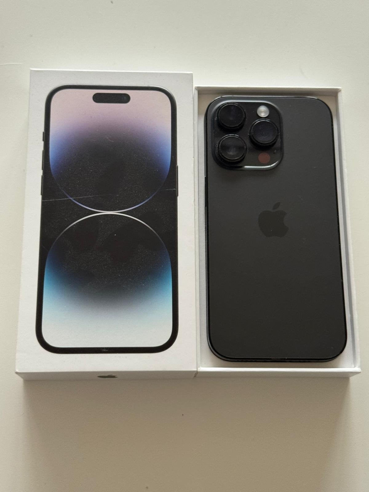 iphone 14 pro 128g Black space impeccable, 78 %, Comme neuf, Enlèvement, Sans abonnement