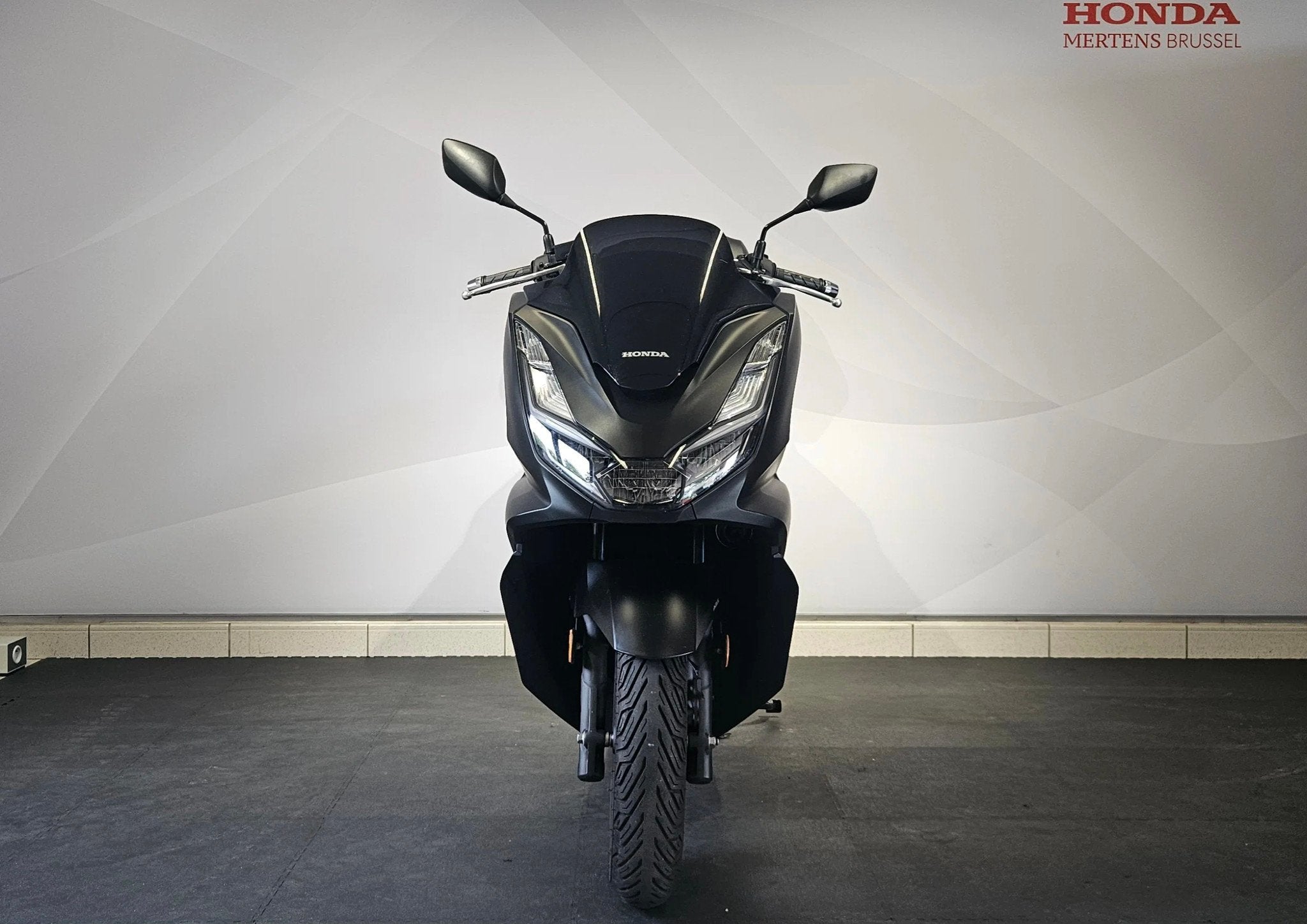 Honda PCX 125 (bj 2022), Motoren, Bedrijf, Overig, 124 cc