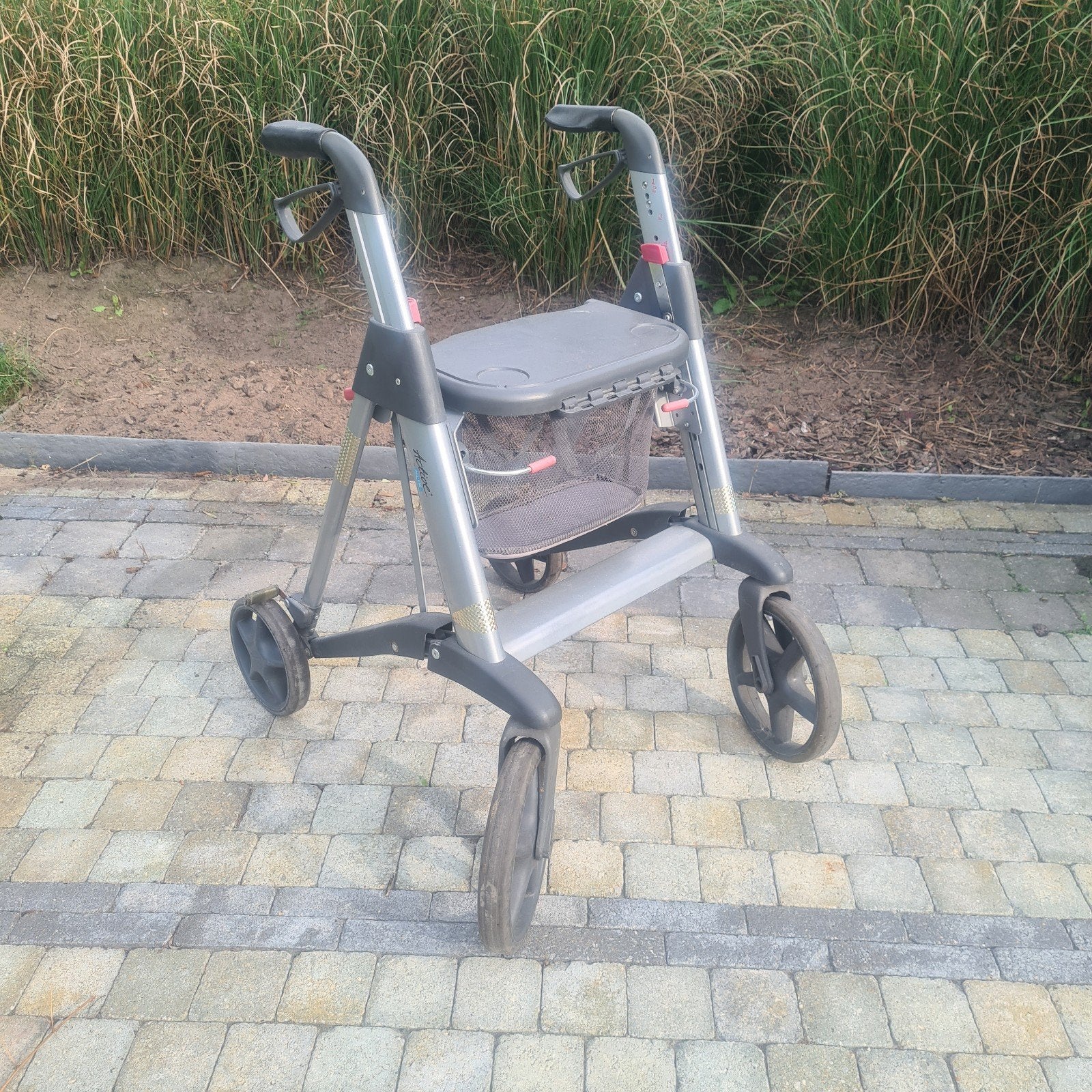 rollator Active, Ophalen, Opvouwbaar, Gebruikt