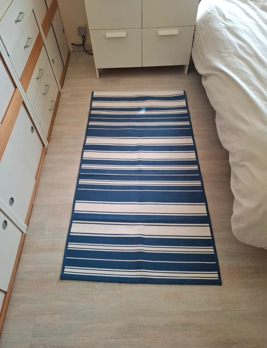 Tapis - Tapis rayé bleu blanc ALSLEV ikea, Maison & Meubles, Ameublement | Tapis & Moquettes, 100 à 150 cm, Comme neuf, Enlèvement