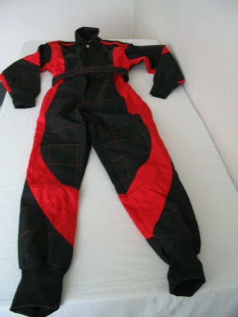 Rood-zwarte (indoor) karting overall (Maat 48), Ophalen of Verzenden, Nieuw, Kleding of Schoenen
