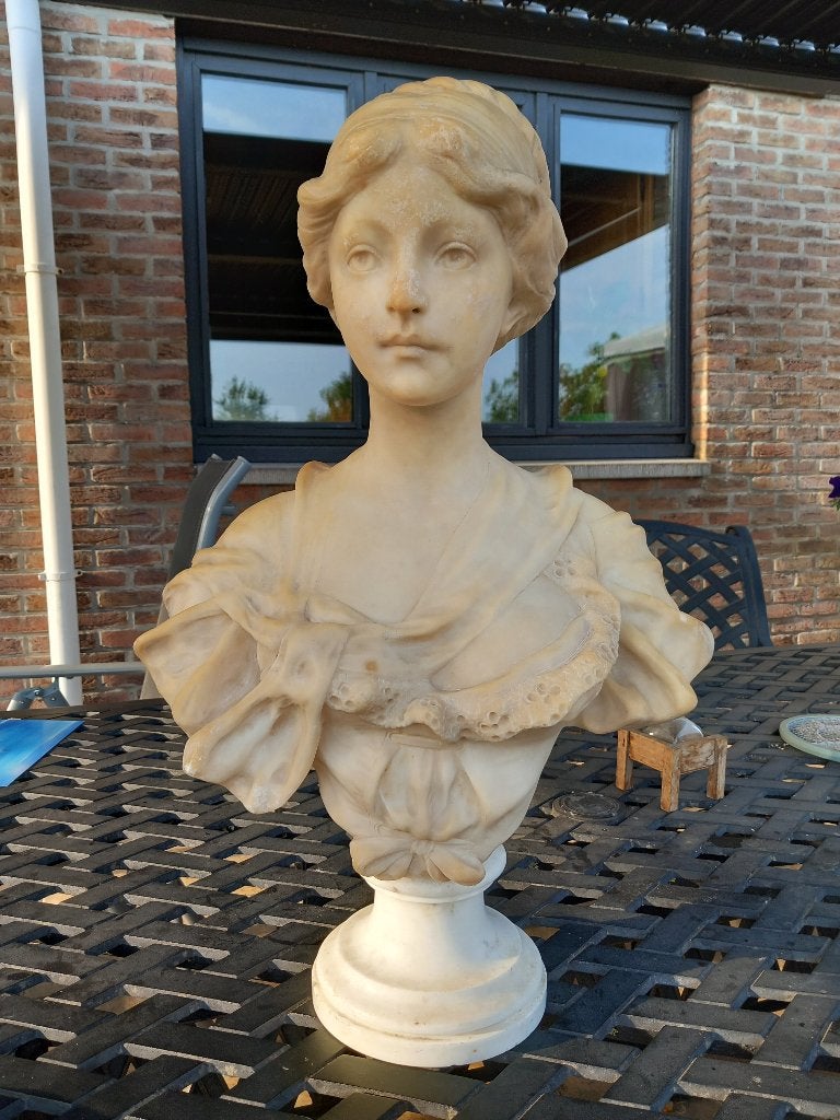 Buste en albatre (m2456252613) — Art | Sculptures & Bois — 2ememain