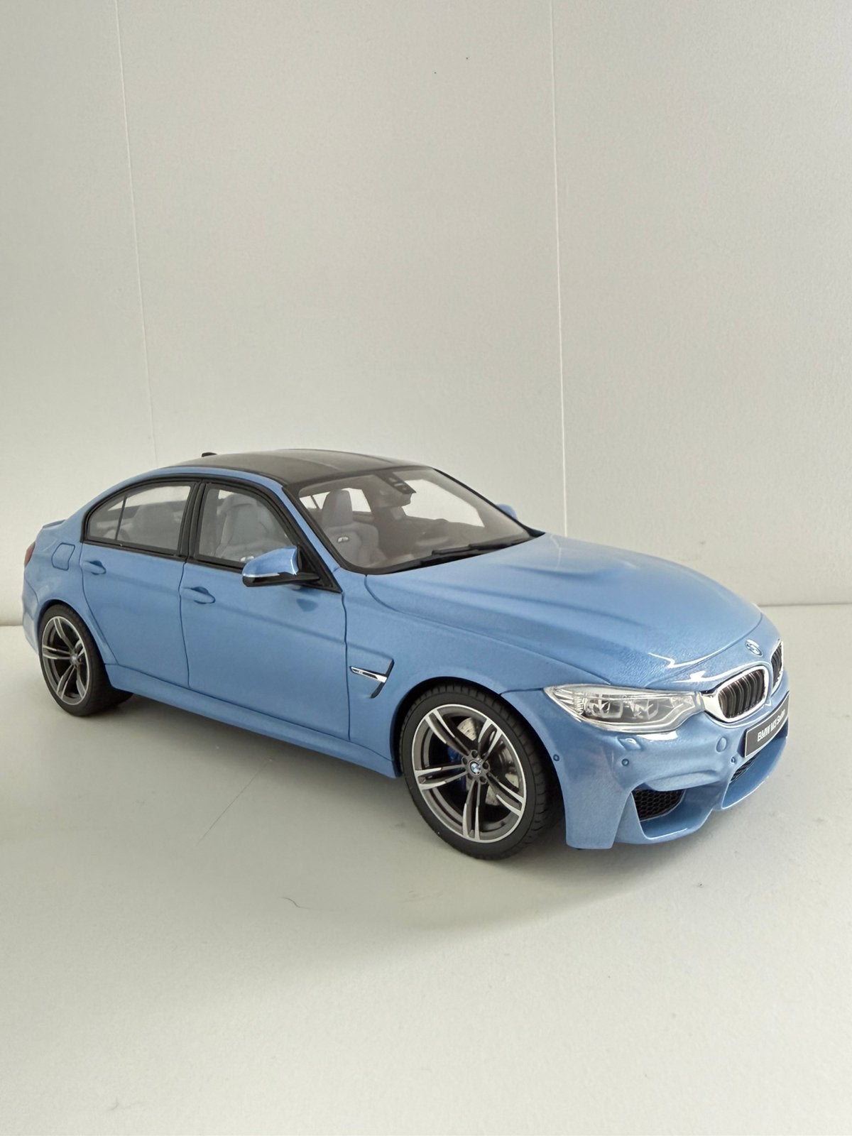 GT Spirit BMW M3 F80 1:18, Hobby & Loisirs créatifs, Enlèvement, Neuf, Voiture, Autres marques