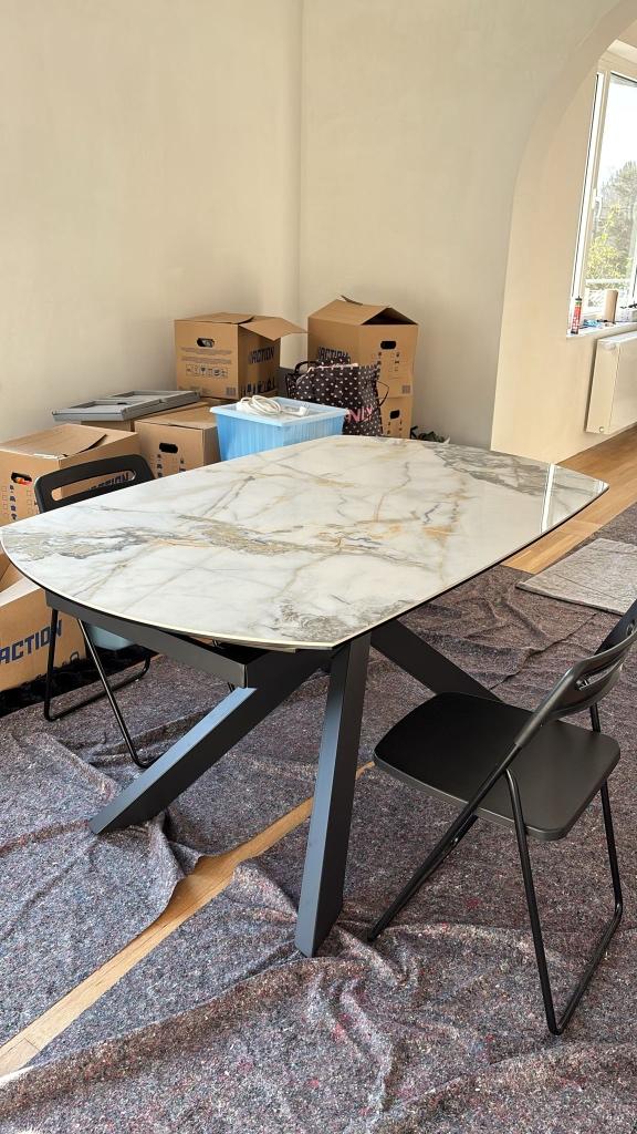 Table en céramique, Maison & Meubles, Tables | Tables à manger, Enlèvement, Neuf