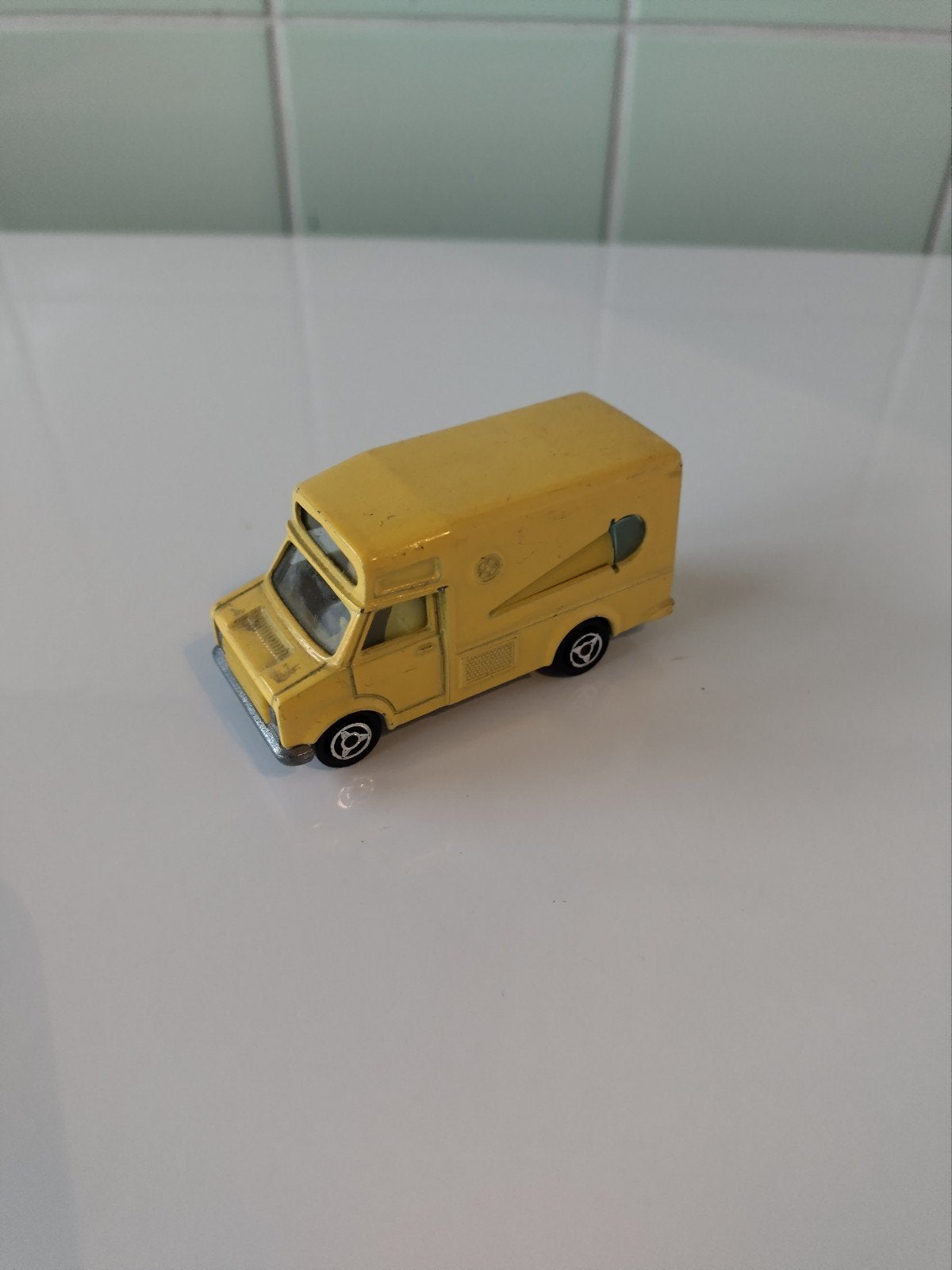 Majorette Fourgon Ijskar AFHALING LEES BESCHRIJVING, Ophalen, Gebruikt, Auto, Majorette