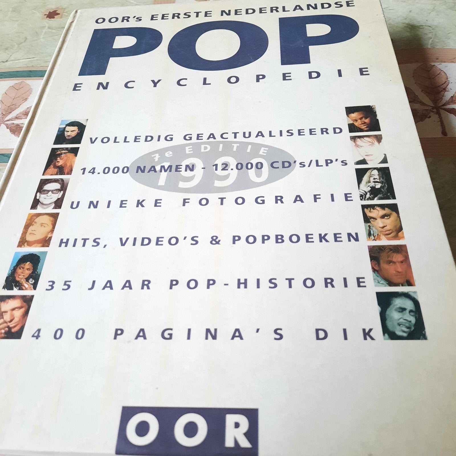 Pop encyclopedie.marily monroe.jacques brel en andere, Boeken, Muziek, Ophalen