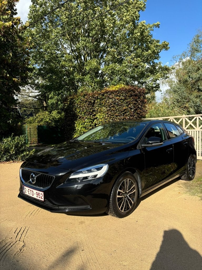 Zeer mooie Volvo V40, Autos, 90 kW, Achat, Euro 6, Noir