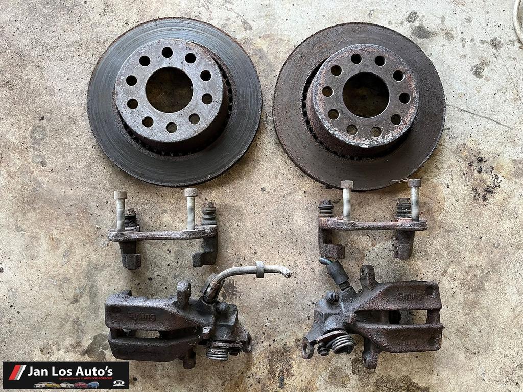 Audi V8 typ 44 c3 Remschijf Set  achter geventileerd quattro, Auto-onderdelen, Gebruikt, -, -, -
