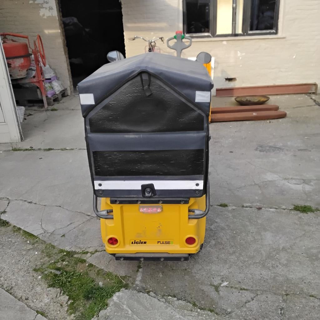 Delivry scooter(electrisch), Fietsen en Brommers, Ophalen, Gebruikt, Elektrisch, Klasse B (45 km/u)